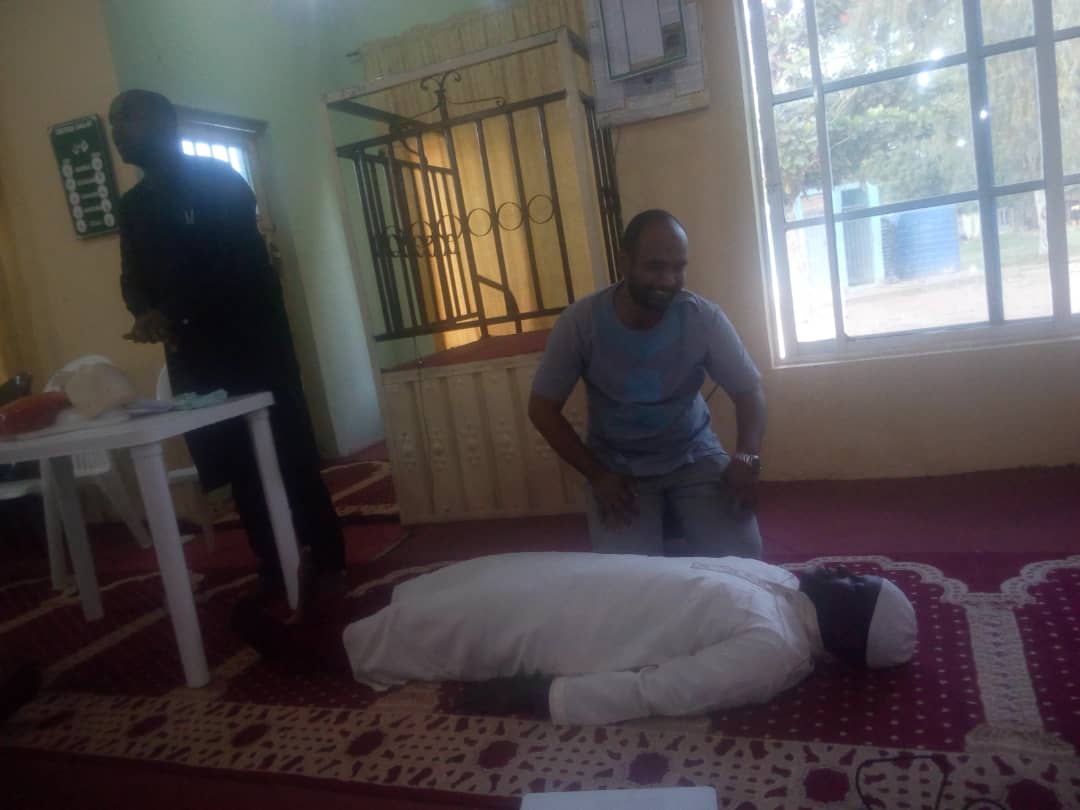 IslamicIman's tweet photo. IMAN/@FIMAweb #Lifesavers program. https://t.co/B93SVFZwh9