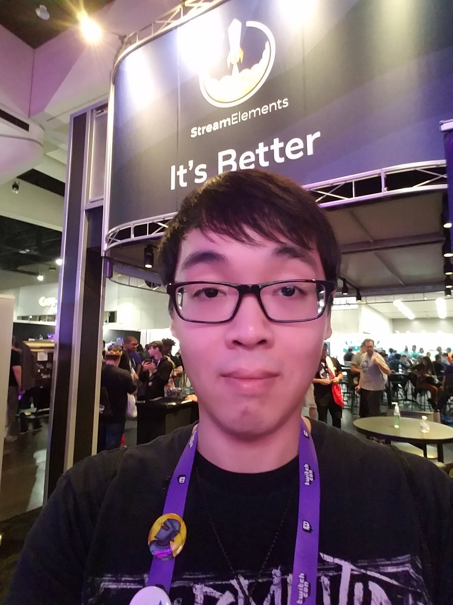 MoopShark's tweet photo. !kappagen #streamelements #streamelementssocks #twitchcon2019 https://t.co/w9sXh68ja5