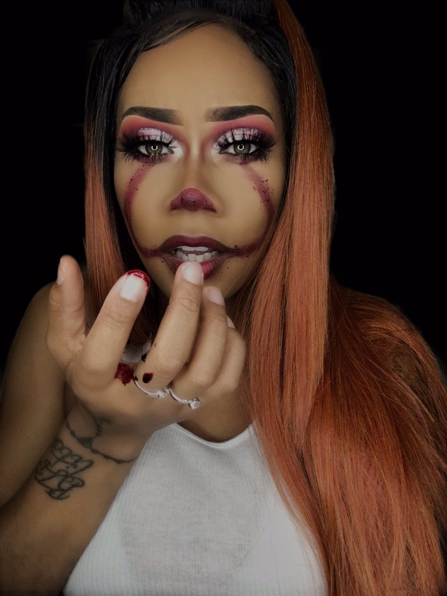 PrettyAss_Ashhh's tweet photo. They said revenge is sweet, but have you gotten a taste of Karma ? 🎈🎈 —————😘😩
#halloweenmakeup #itclown #itmakeup #scary #sfxmakeup #sfxmakeup @abhnorvina @makeupforblackwomen @undiscovered_muas @undertheradar_makeup #BELLAAABADDIES #halloweenmakeup #HALLOWEEN #philadelphia https://t.co/52zyNm9Fu4