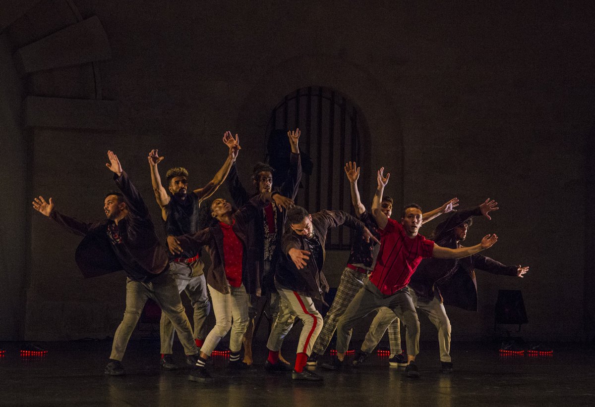 Lagrandeparade's tweet photo. Danser Casa : les retrouvailles fantastiques de Kader Attou et Mourad Merzouki https://t.co/YKDseLRr3i @the_cornouaille @CarreSteMaxime @theatreetcinema @Bretigny91 @Theatrebeauvais @Espace93 @MouradMerzouki @kaderAttou #danse #tournee https://t.co/NA4DE13QGu