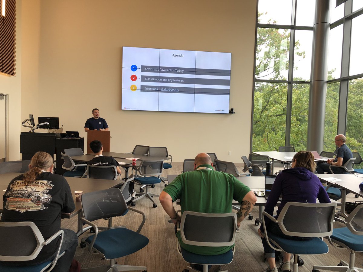 UMSL Information Sys tweet media