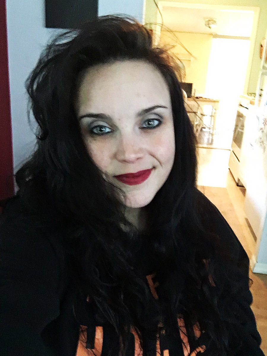 Heading out to Virginia twitter fam!! Who is kickin’ it tonight?! #thelimadivision #virginia #winchester #bluefox #bffs #funsies #pneuma #hocuspocus #duh #sweaterweather #orangeandblack #localmusic #music #live #liveshow