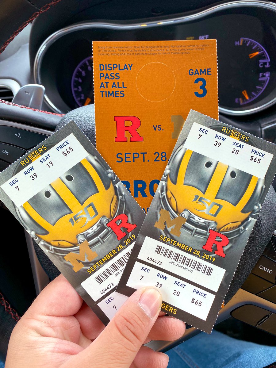 JohnRiveraCC's tweet photo. Game Day Saturday in @OnlyAnnArbor continues my #MichiganTour as @UMichFootball put a beat down on Rutgers! Love this Stadium! #TheBigHouse ใฝ๏ธ https://t.co/nN0NDt98La