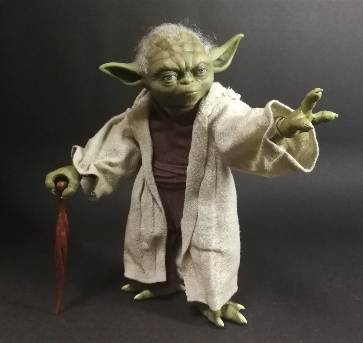 Uzivatel ともきん スカイウォーカー Na Twitteru スターウォーズ Starwars ホットトイズ Hottoys ヨーダ Yoda マスターヨーダ着弾 頭の毛が抜けないか心配 笑 Uzivatel ともきん スカイウォーカー Na Twitteru スターウォーズ Starwars ホットトイズ Hottoys ヨーダ Yoda マスターヨーダ着弾 頭の毛が抜けないか心配 笑