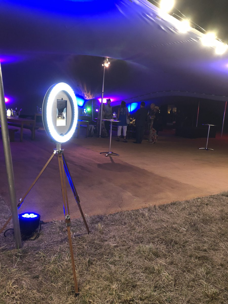 bpgevent's tweet image. Our GIF WOW Photo Booth has been entertaining the crowds at events all over #Surrey and #London since 2016. Have it at your party from £350.