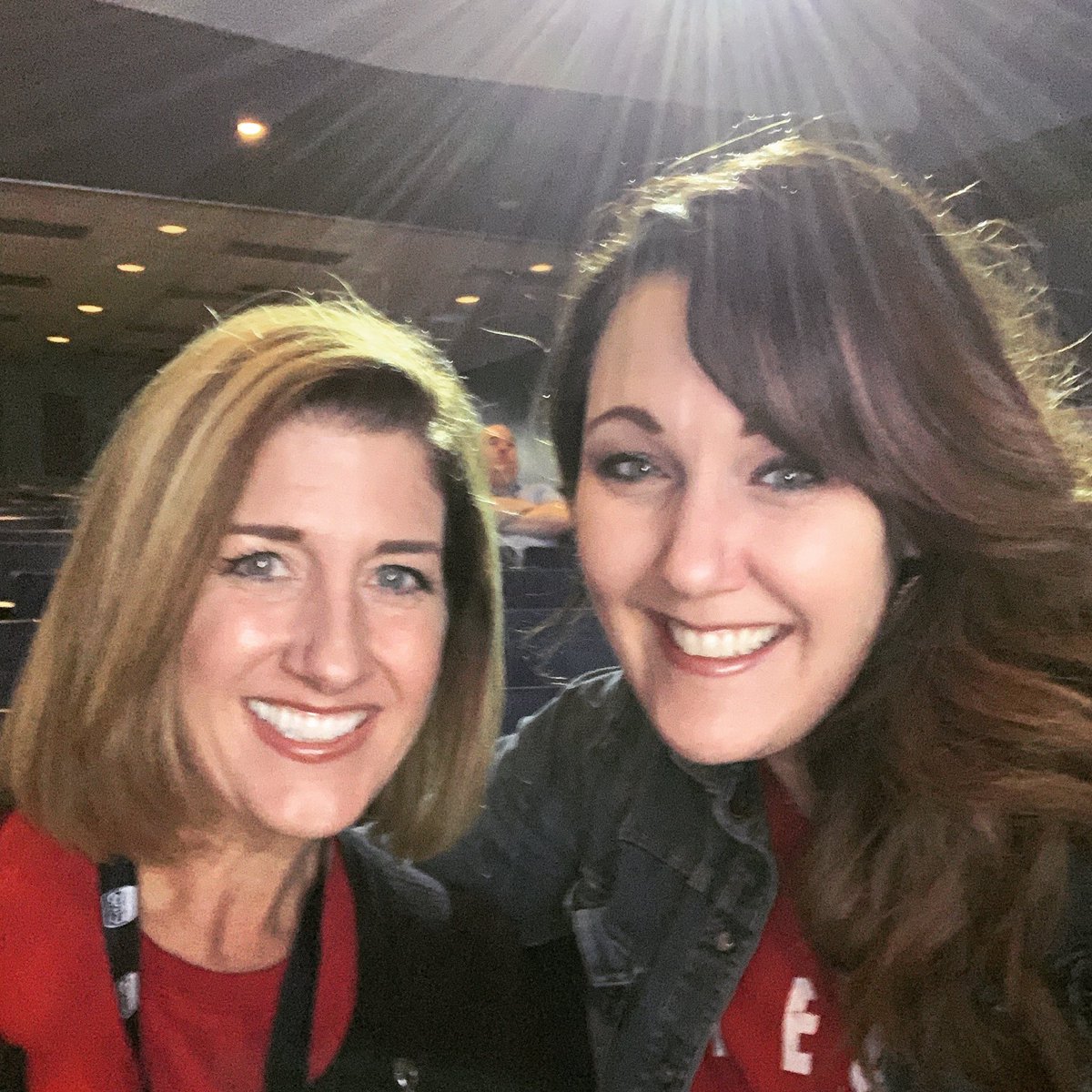 CateTolnai's tweet photo. So grateful for #buoyladies who have your back and lift you up!!! #cuenv19 #bettertogether #edtech #buoyconsultants https://t.co/iu8Zlz4309