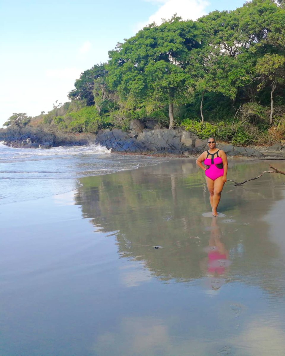 CaribbeanAccent's tweet photo. #beach ☑️ #swimsuit ☑️ #exercise ☑️ #cocktail ☑️ #nature ☑️
#ilivewhereyouvacation 😊❤️🌴
#Bacolet #Tobago #staycation #Caribbean
#haveyoutriedsomethinglocallately https://t.co/JXsAlWNf7H