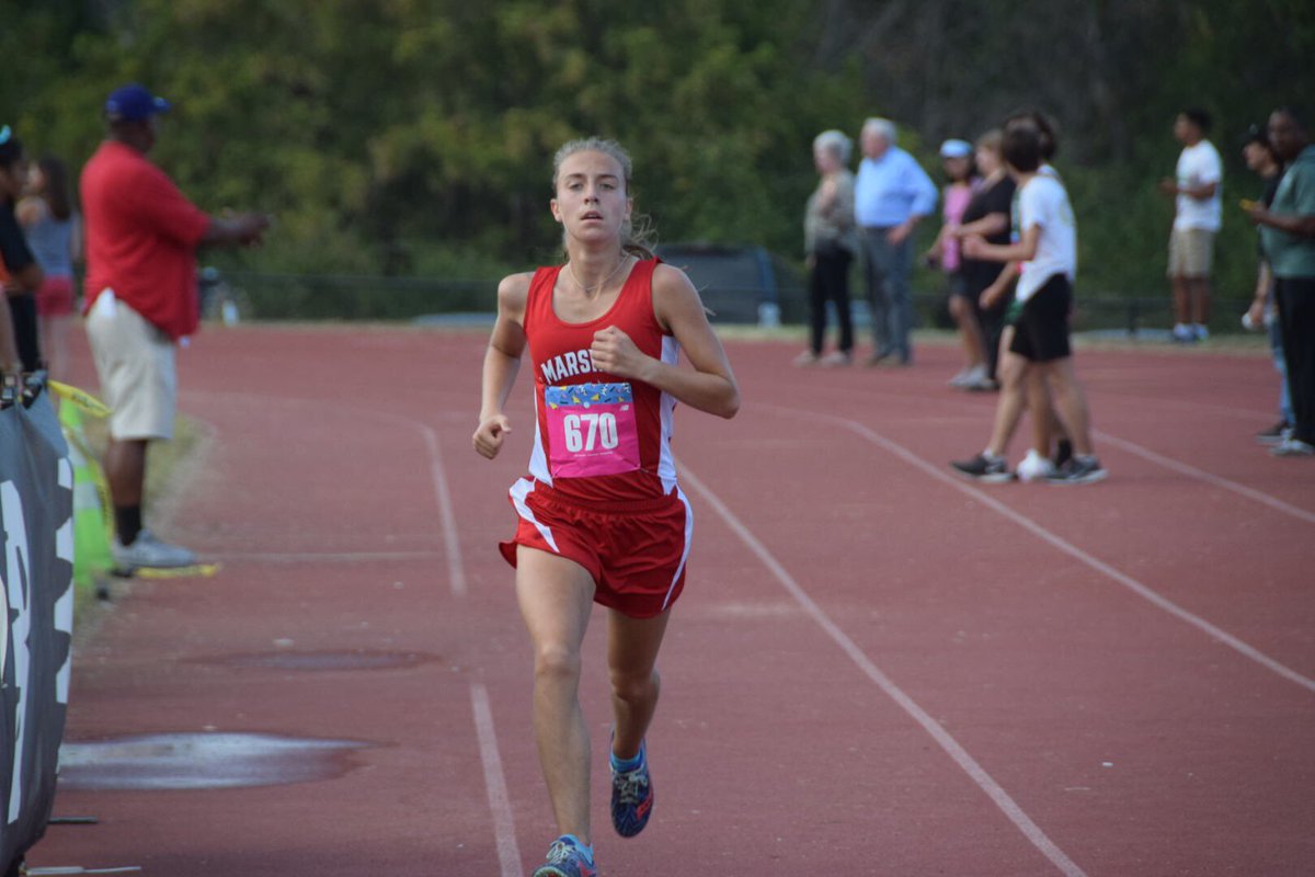 RunWashington's tweet photo. #DCXCInvite senior girls 
1.Jenna Goldberg Walter Johnson 18:05
2.Alli Boehm Episcopal 19:05
3.Sophie Tedesco Marshall 19:27
#DCXC @runpacers https://t.co/tASEe52j6u