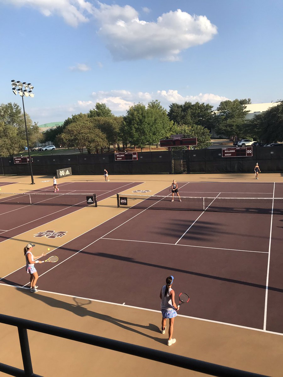 StarkvilleParks's tweet photo. Last matches of the day will be starting soon! #TriLevel https://t.co/ZvrfyXcSJJ