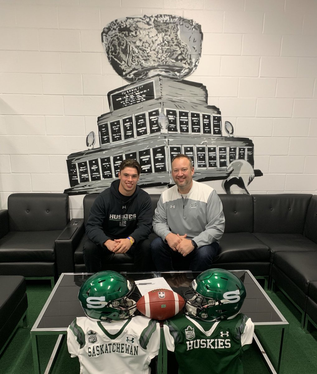 skhuskies's tweet image. Huskie Football is excited to announce the signing of LB Jayden Engel!! Welcome to the Huskie family.