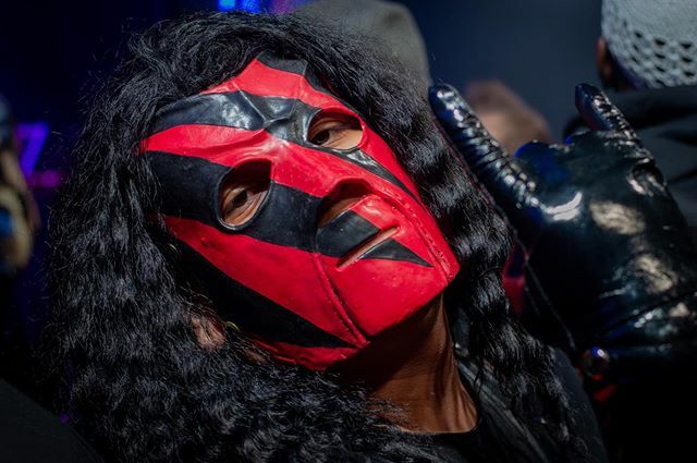 🎶Kane’s intro plays🎶 🔥🔥🔥#nikon #nikond3200 #nikonphotography #nikonphotographer #canon #wwe #wweraw #wwememes #kane #harlem #nyc #nycphotographer #wale #sonyhallnyc #sonya7iii #sonya6000 #wrestling #kingsbridge #bronxphotographer #bronxphotograph… ift.tt/2nAhKrq