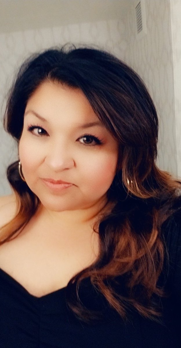 Gina Musquez Rojas (@aginabina) on Twitter photo 