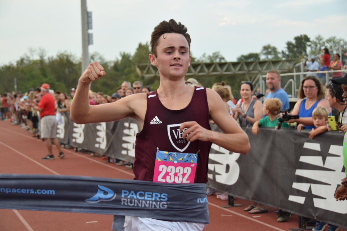 RunWashington's tweet photo. #DCXCInvite senior boys
1.Daniel O’Brien Virginia Episcopal 15:18
2.Albert Velikonja Yorktown 15:28
3.Luke Tewalt Latin 15:35
#DCXC @runpacers https://t.co/Jmbkben60c