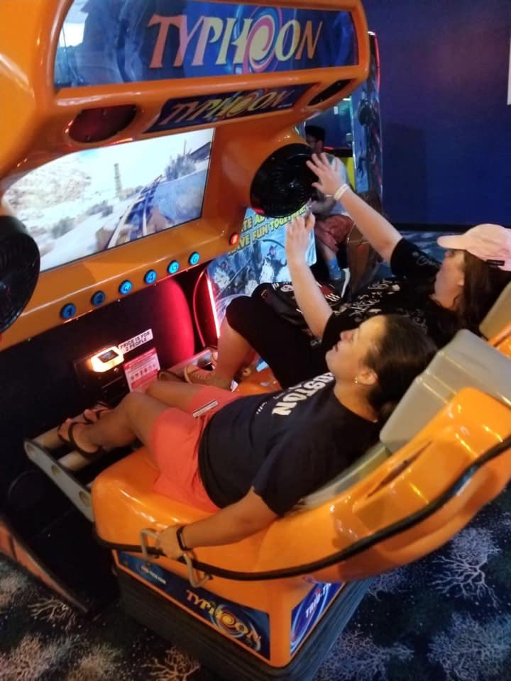 BrittanyReimer2's tweet photo. Third time at Zoomers with MAC is a charm and I will definitely be going back there!!! 😀 see you soon, Zoomers! #zoomers #fun #socialouting https://t.co/Uqemk7JfYS