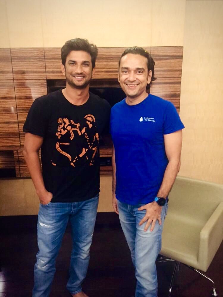 Giza8774's tweet photo. Real life to reel life @msdhoni happened pretty quickly!
Amazed with @itsSSR’s awareness & understanding of #ImmersiveTech.
I had no idea of the DCE association.
Quality conversation! Good human being!
#StartUpJourney #LifeAsAnEntrepreneur #FolksOneMeets #LessonsInHumility https://t.co/BFeM5kZFlR