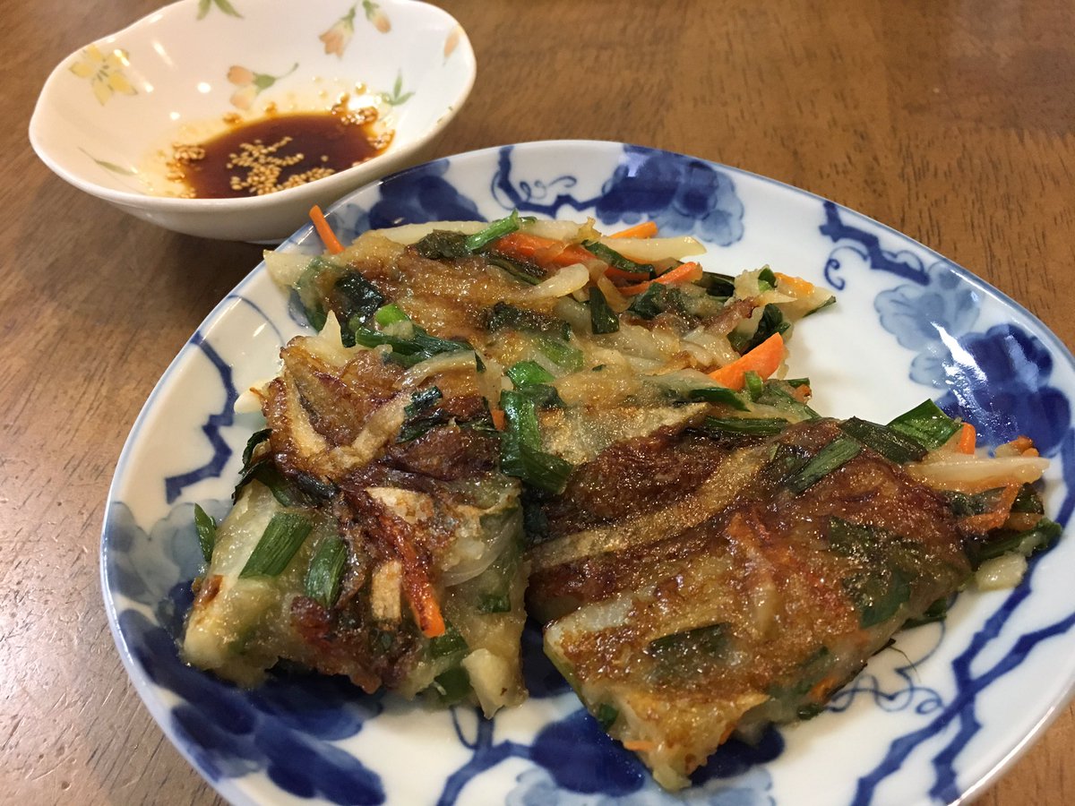 Fuji Fan On Twitter じゃがいものチヂミ 小麦粉は使わず つなぎはじゃがいものみ 短冊切りとすりおろしを混ぜて もちしゃき食感を楽しくいただきました ご伝授いただきレシピ じゃがいものチヂミ もちしゃき 休日朝ごはん 料理好きな人と繋がりたい
