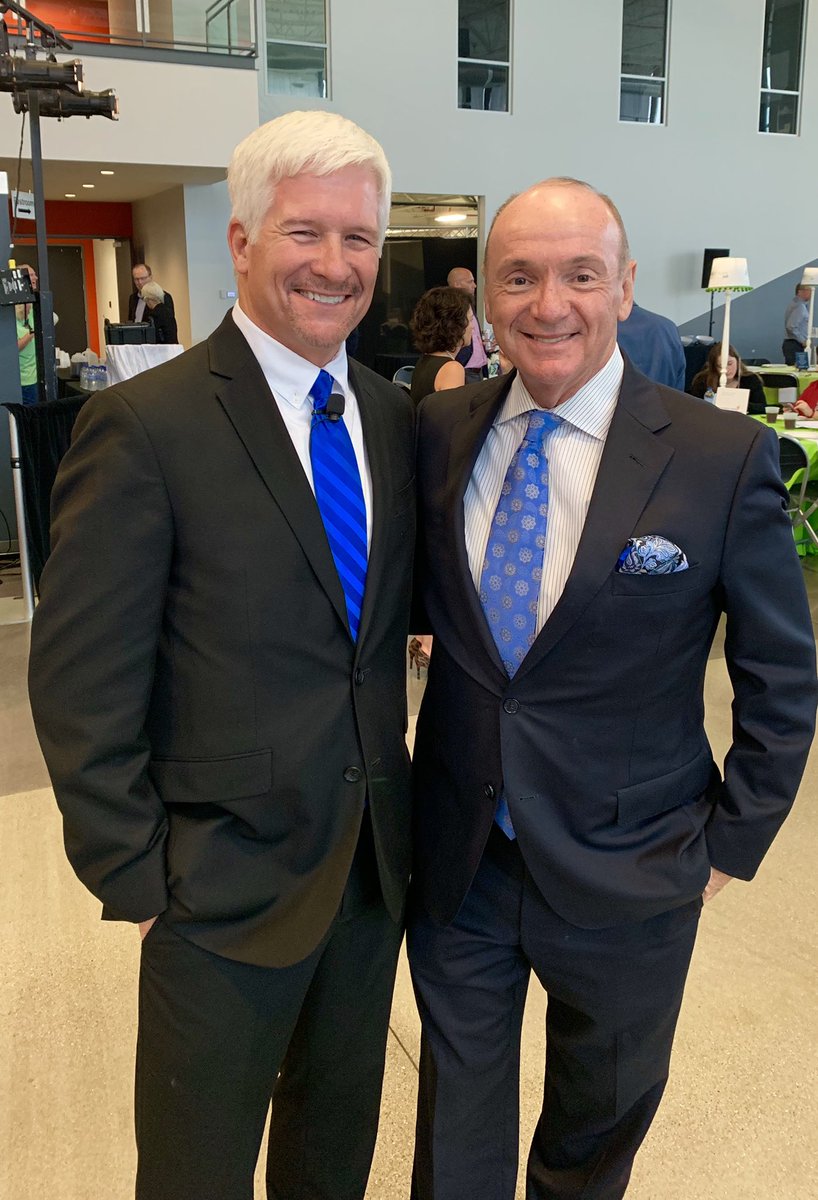 ChuckWTHR's tweet photo. Sharing the stage with my buddy Gary Varvel at the #HopeHealthCare gala at @DallaraGroup in Speedway. We are both supporting the life saving/changing ministry of Hope in Avon providing medical/dental care to those without insurance! https://t.co/fyyEkzRYth