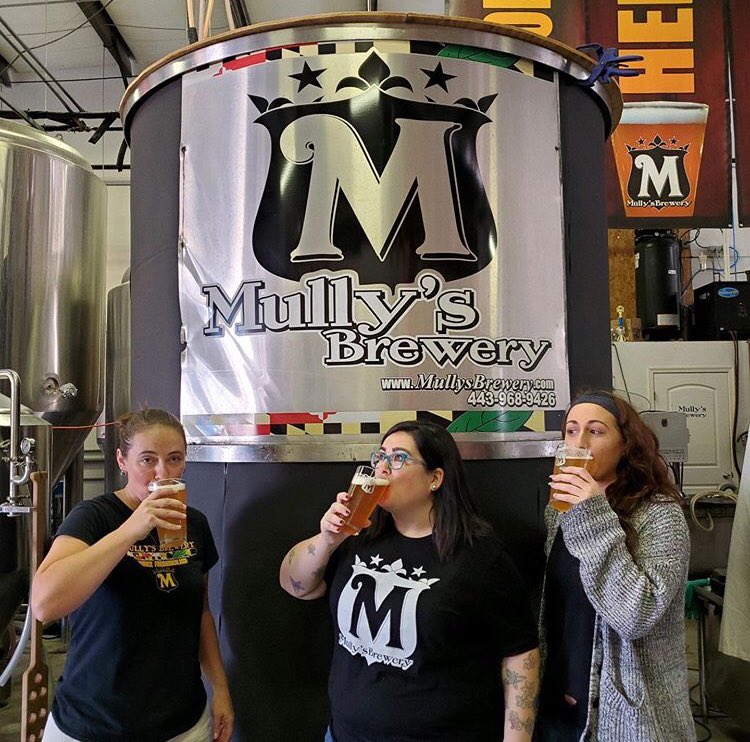 #NationalDrinkBeerDay means the women of Mully’s do what they do best...DRINK BEER!