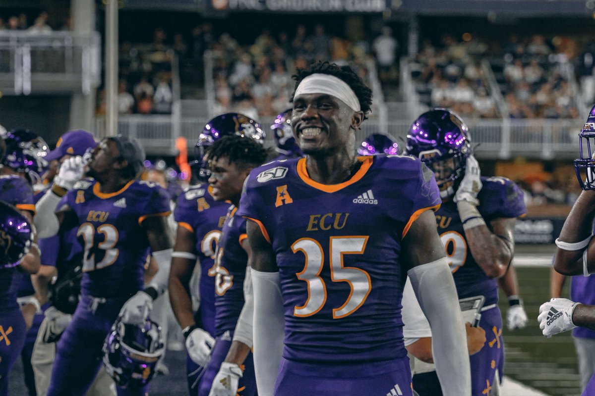 ECUPiratesFB's tweet photo. 😈 #GoPirates☠️ https://t.co/Y2pnSCUf2q