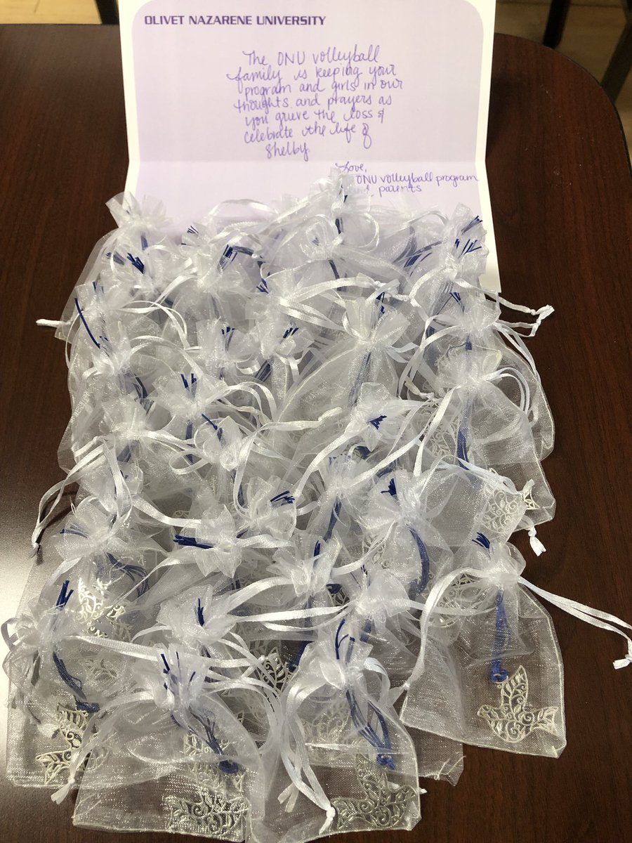 Columbia Volleyball tweet media