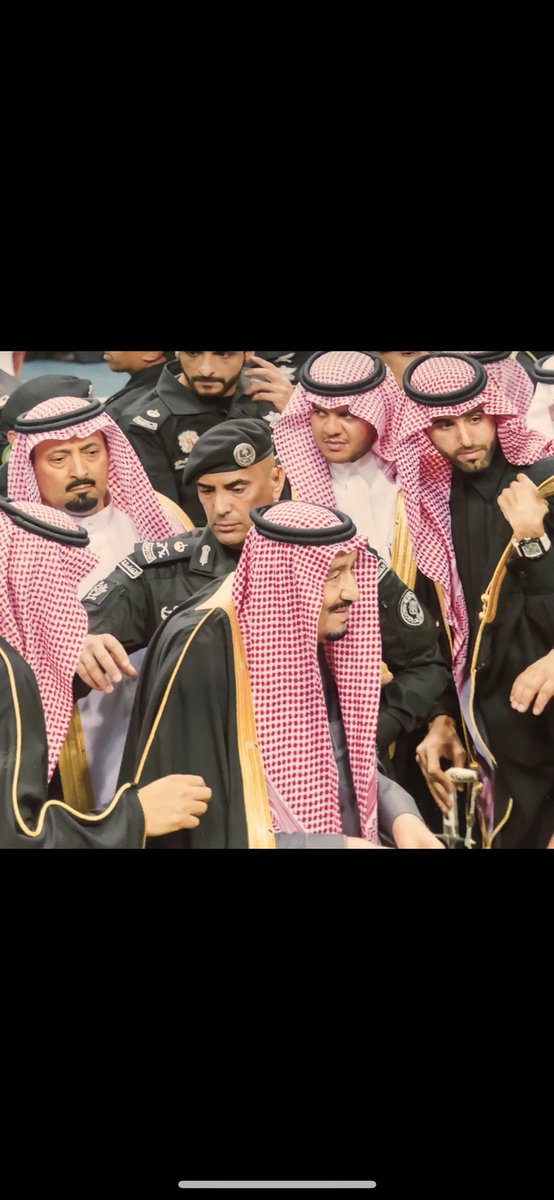 msna_20's tweet photo. اسأل الله المغفرة و الرحمة للأخ المخلص الوفي لدينه و مليكه و وطنة ، اللواء #عبدالعزيز_الفغم  سيظل اسمك محفور في سجل الوطن ، وستبقى في اذهان المخلصين ما دامت الحياة باقيه.
"حنا الى مات البطل فينا شهيد ". https://t.co/36pR0Q1zyr