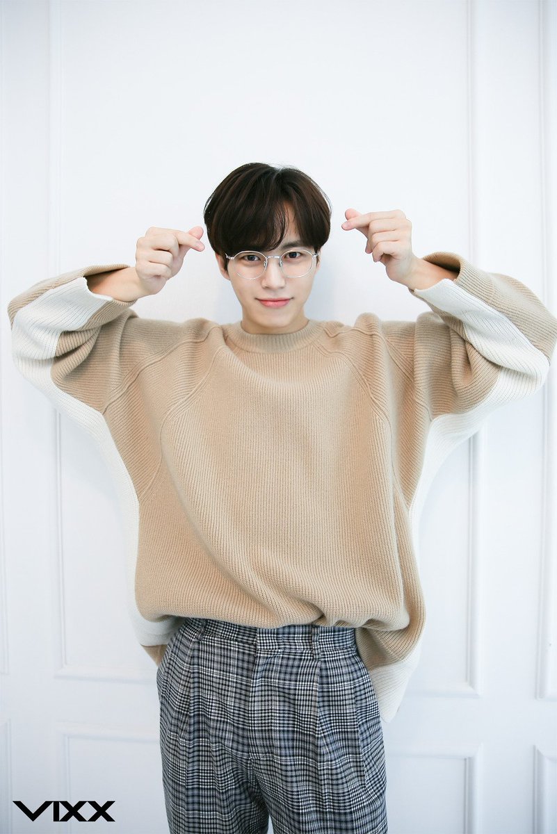 HappySmileBean's tweet photo. 사랑해 사랑해 사랑해~~~~~
❤❤❤❤❤❤❤❤❤❤
#빅스 #홍빈 
#HAPPYHONGBINDAY https://t.co/7CpjlUakcX