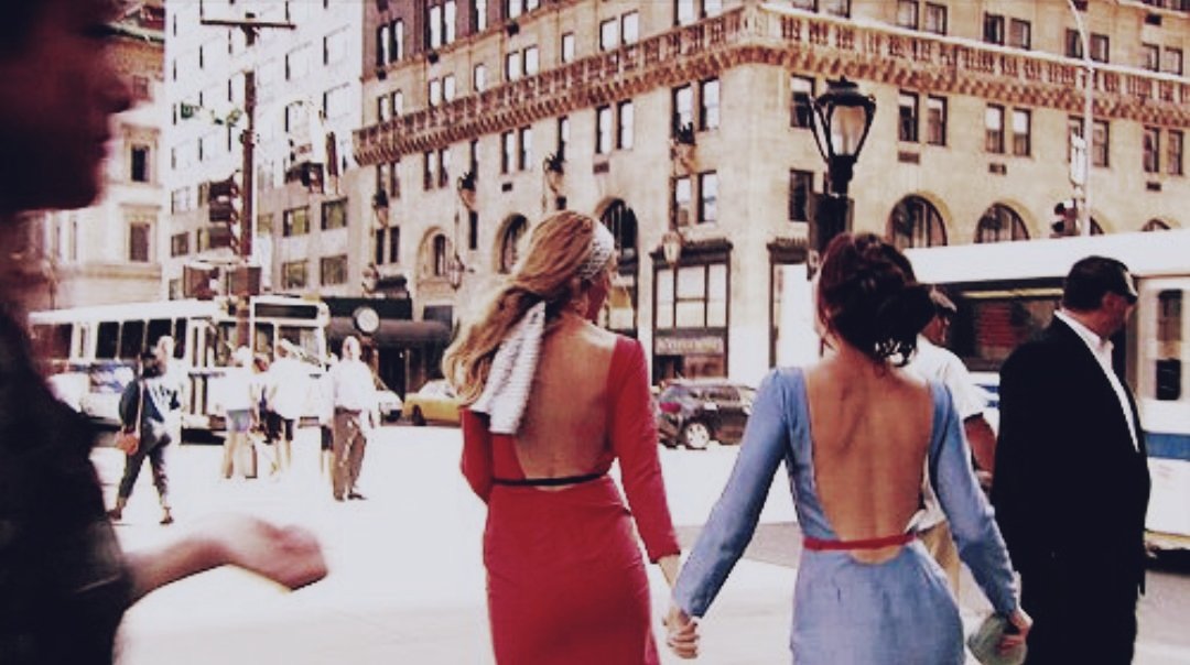 VOGUESSED tweet picture