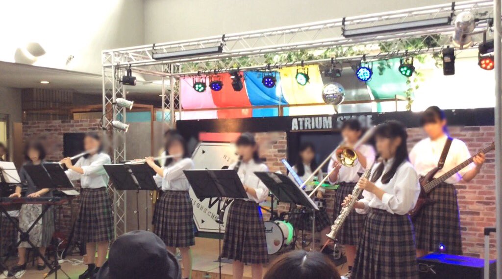 24brass's tweet photo. 今日は文化祭初日です！
オープニングのアトリウムコンサートで、星野源の「ドラえもん」と「アイデア」を演奏しました！
聴いてくださった皆様ありがとうございました！ https://t.co/0g6PuKO3WI