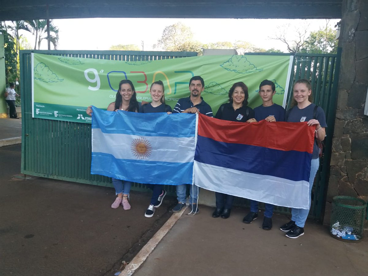 jalbertogalarza's tweet photo. #IEAE3 de San Vicente lograron la Medalla de Oro en la Categoría de Equipo en la 1° Olimpíada Internacional #OBAP en Foz de Iguazú. #MISIONES es #ORO Felicitaciones por dejar en alto la ETP Misionera!!! @INETetp @misioneseduca https://t.co/J1x3ppWShS