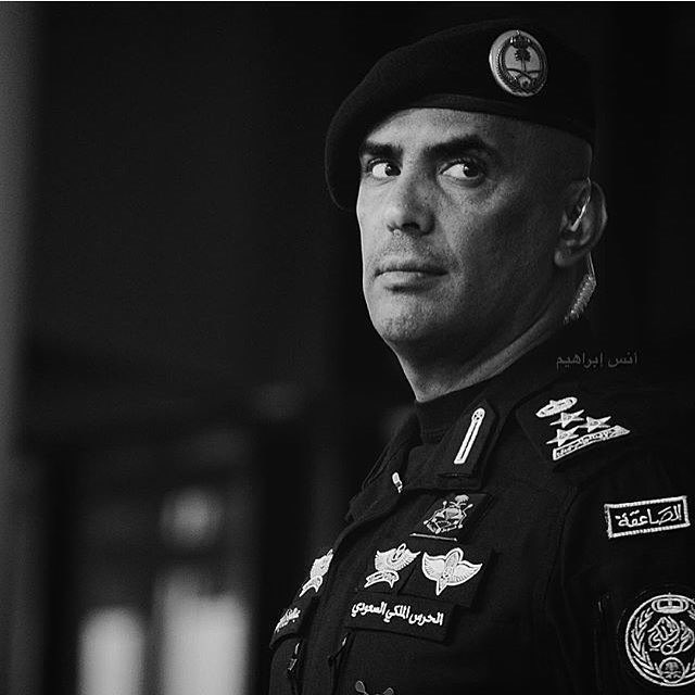 far8th1's tweet image. غدر فينا "الصديق" اللي غدر بك :(