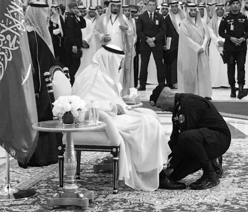 sarty_55's tweet photo. #عبدالعزيز_الفغم 
الأبطال لايموتون الا غدراً طِبتَ بجنات الفَردوس نُزلاً 💔. https://t.co/nNsLDn5eGe