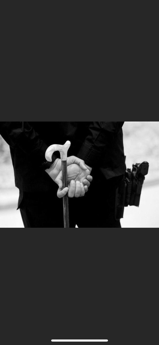 maha_x997's tweet photo. #عبدالعزيز_الفغم                                                   
٢٩ سبتمبر ٢٠١٩ | 
فجر انكسر فيه عكاز الوطن. https://t.co/0ujquNheAf