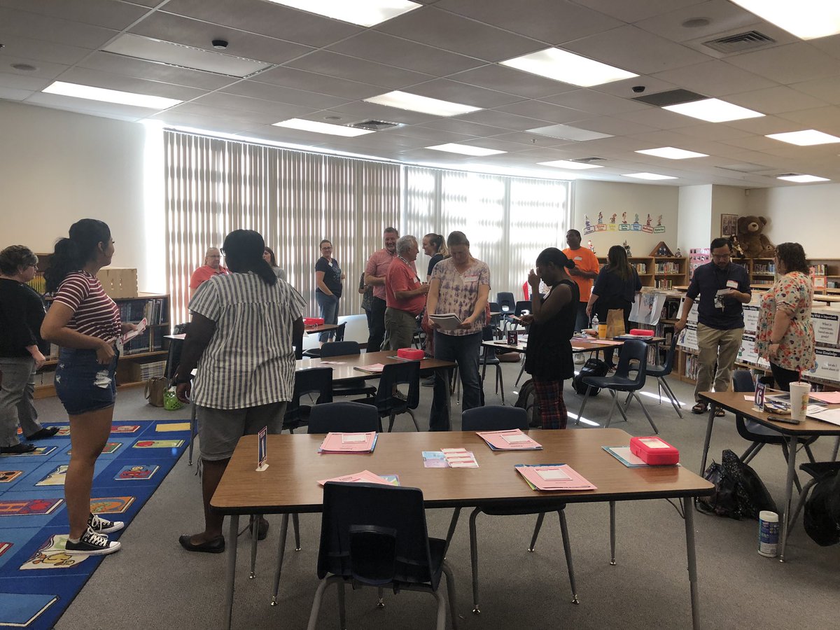 William K. Moore Elementary School tweet media