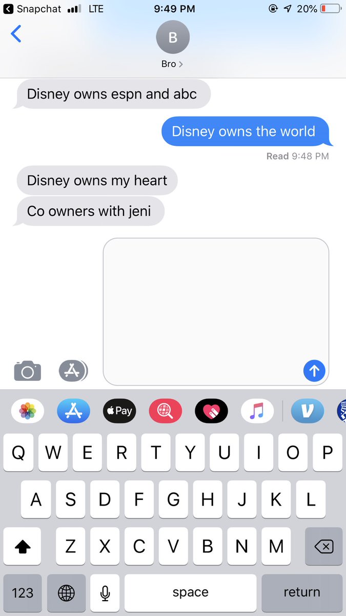 courtney tweet media