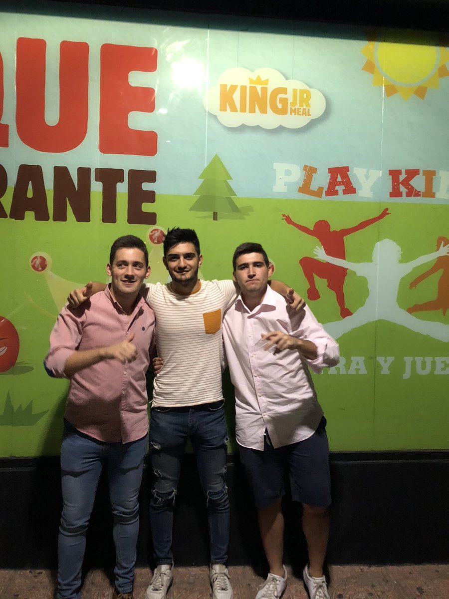 carlosmora1023's tweet photo. @TorralbaUltras @Carlos_Trivi96 https://t.co/ptMLYpHGu7