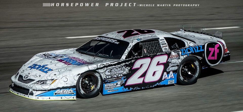 FGSpeedway's tweet photo. OFFICIALLY REGISTERED
2015 FSN PLM CHAMPION

SUPER LATE MODEL - #26aa - @WillieAllen26 
35th Annual #AA400. November 2nd &amp; 3rd 🏁🇺🇸🎸 #war #trackchamp #aa400 #fairgroundsspeedwaynashville #shorttrack #shorttrackracing https://t.co/vrZZPVhQoV