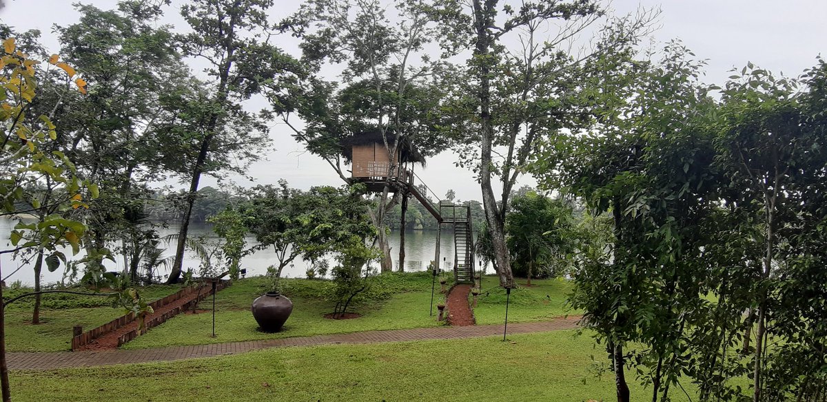 And we are off...for our last night we stayed in the fabulous <a href="/Anantara_Hotels/">Anantara Hotels</a> in #Kalutara <a href="/KuoniAgents/">Kuoni Agents</a> <a href="/fahy_travel/">Fahy Travel Galway</a> #ttgtop50