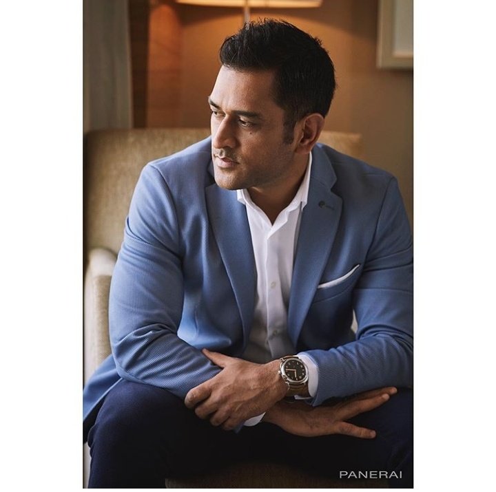 Calm and Composed Mahendra Singh Dhoni for an ad shoot! #Dhoni  #PicOfTheDay #MSDhoni