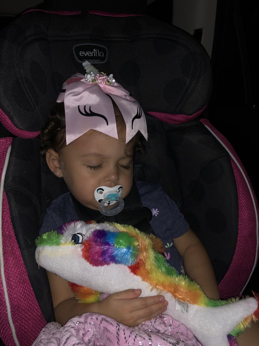 She’s obsessed 💕 <a href="/jclif14/">jeffy ♕</a> @shiveleyk21