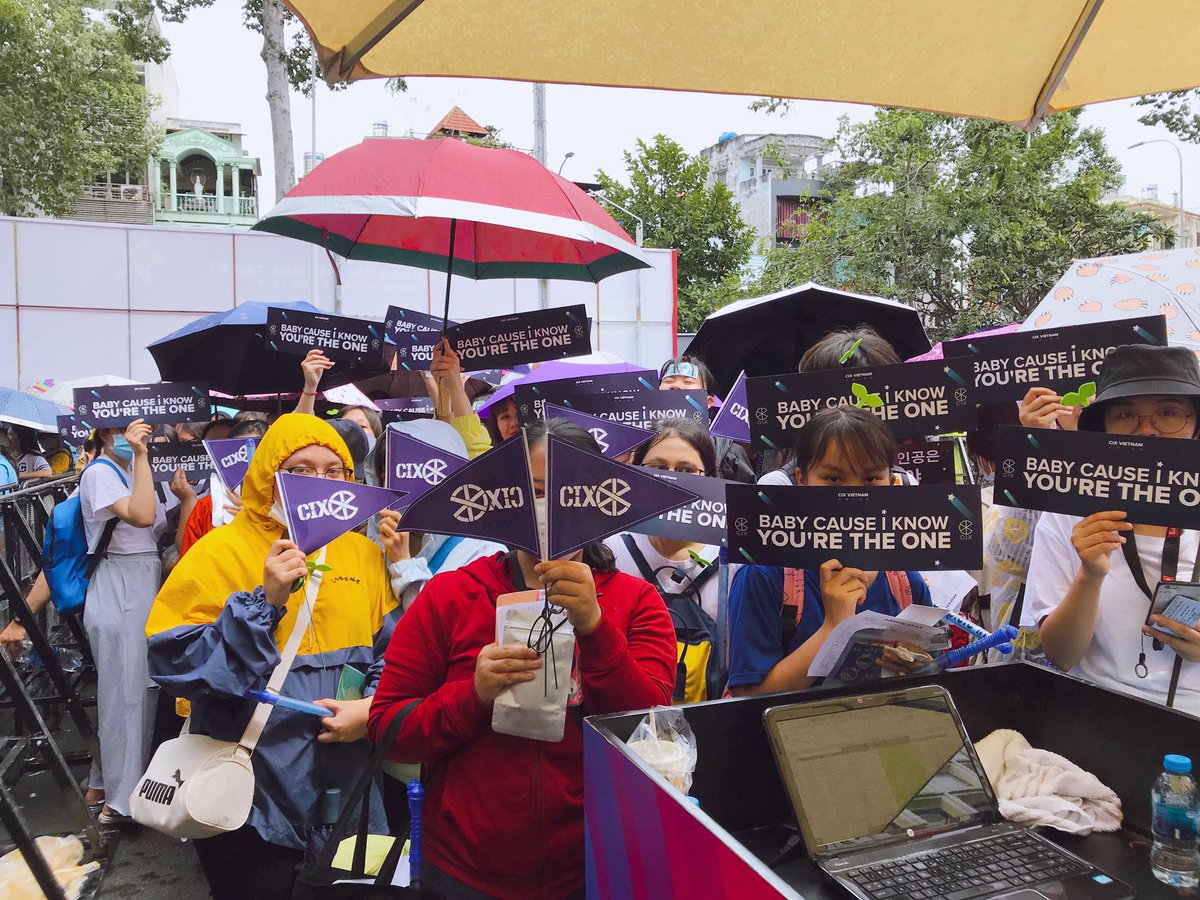 CIXVietnamUnion's tweet photo. [WELCOME #CIX TO VIETNAM/VHEARTBEAT] #3 SUPPORT GOODIES AND CHEERING KIT (1/3)

-August, 2019-

#CIXVietnamUnion #씨아이엑스 #BX #Seunghun #Yonghee #BaeJinyoung #Hyunsuk #병곤 #승훈 #용희 #배진영 #현석  #씨앗들 https://t.co/GZWWRIsee5