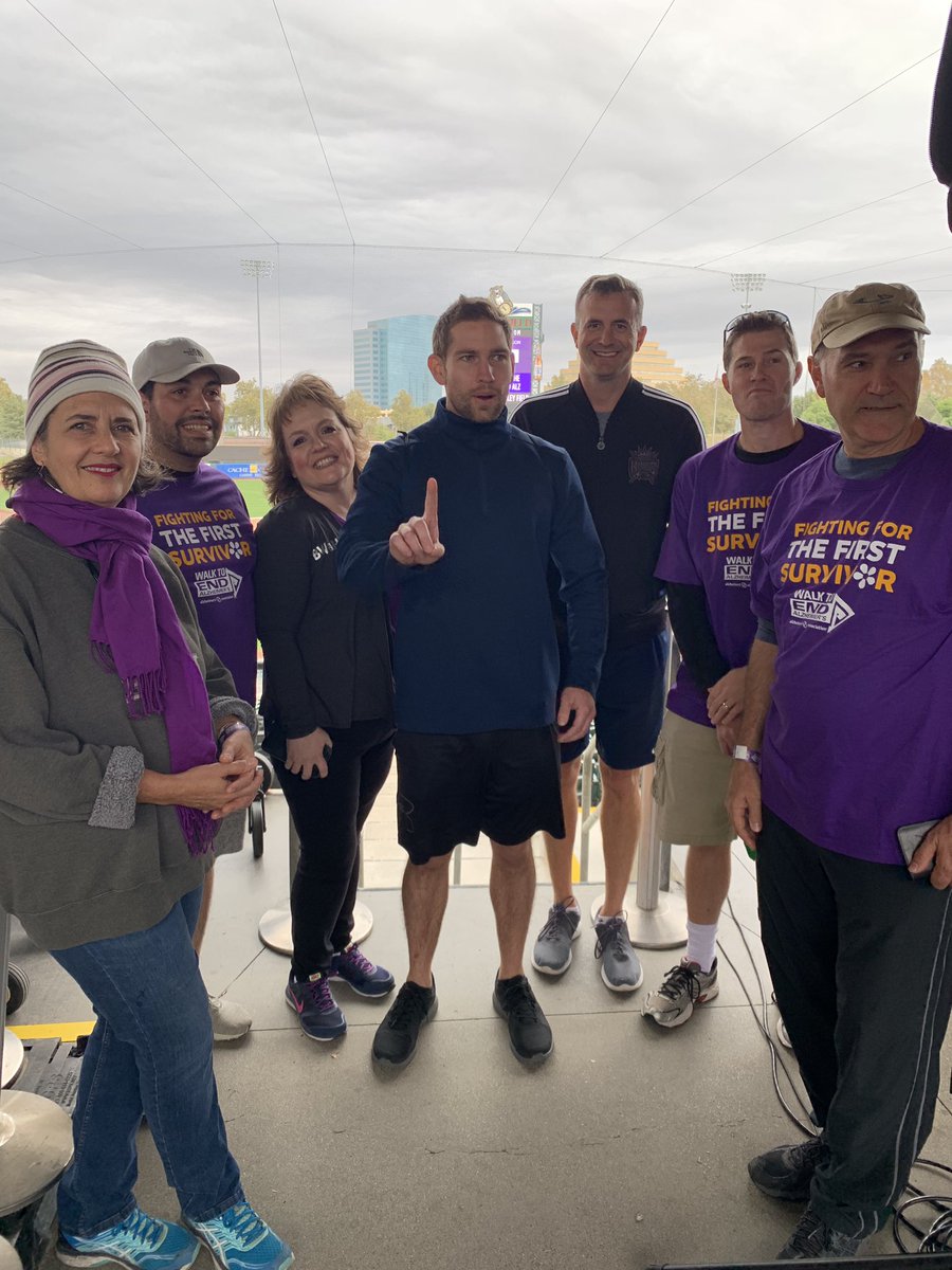 WHCalifornia's tweet photo. Incredible morning @ the 2019 Walk 2 End Alzheimer’s today w/ the Sacramento Estate Planning Council team. Honored 2B part of the team &amp; 2 help lead the way to the 1st survivor.
#walk2endalz #endalz #endalzheimers #SACRAMENTO #bwhcalifornia #raleyfield #fiduciary #survivor https://t.co/xWYyKcbVna