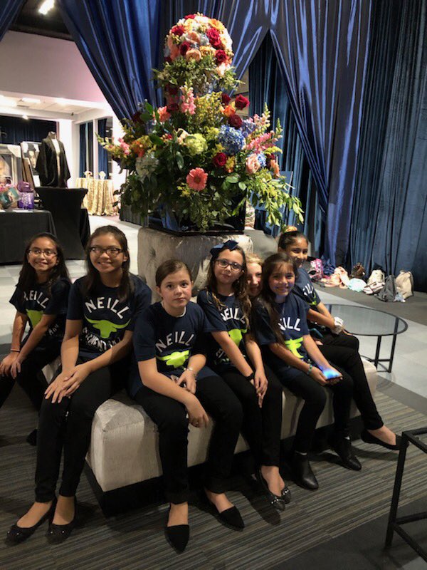 We had a great night with @SingChristina at the Downtown Rotary Club’s Inaugural Gala “Salute to Houston Hero’s” , honoring Dr. Carolyn Farb. <a href="/Rotary/">Rotary International</a>