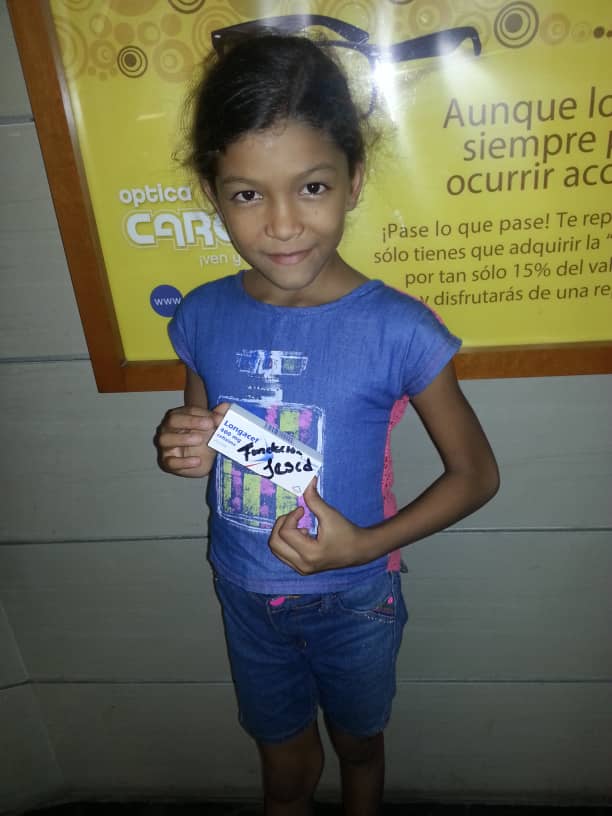 fundacionjesed's tweet photo. Genesis González permaneció hospitalizada por un plastron apendicular en el hospital de #cumaná es dada de alta gracias a Dios, su mamá nos pidió ayuda con el tratamiento #longacef gracias a Distribuidora Sofía logramos ayudarla #solidaridad #amoralprojimo #cumaná https://t.co/8jrTxpf4wQ