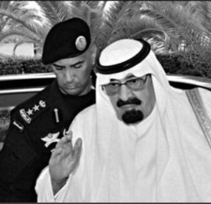 hooer22's tweet photo. أول بيان عاجل للشرطة السعودية ��ن مقتل عبدالعزيز الفغم ...

😭 شاهد أول فيديو لحظة مقتل عبدالعزيز الفغم🇸🇦💔
 
شاهد من هنا: 
@2500Hpg

او من هنا: 
@2500Hpg

#عبدالعزيز_الفًغم
#حارس_المًلك https://t.co/bFRxJcEel3