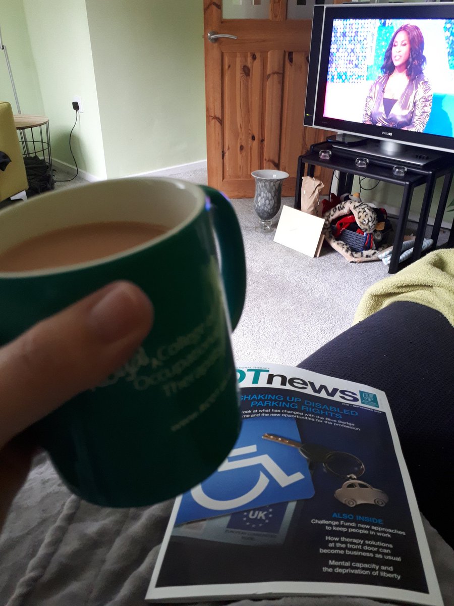 Suzie_kidsOT's tweet image. This is what rainy Sunday mornings are about! Tea made with my new reusable tea bags, latest OT news and catching up on strictly.......happy Suze this morning!!! @bbcstrictly @theRCOT #Strictly #OTgeek #Zerowaste #RainySundays