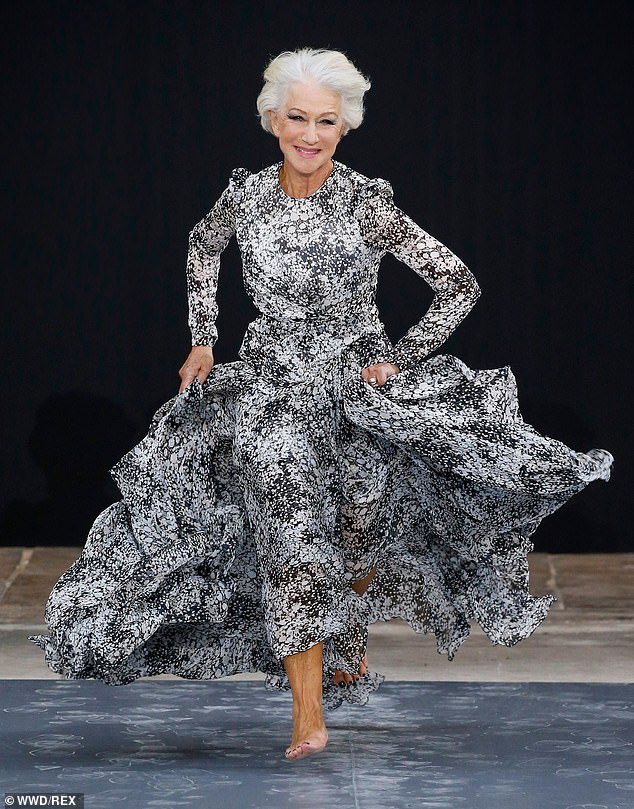 What an inspiration. Helen Mirren running barefoot on the Paris catwalk. Still got it at 74 #helenmirren #ageinggracefully #parisfashionweek