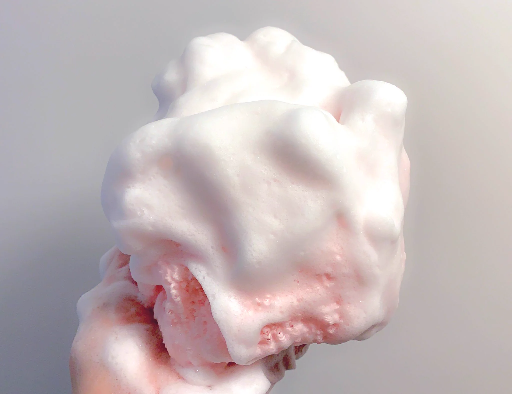 LUSHの甘々な香り！かき氷のようなふわふわの泡で癒される！