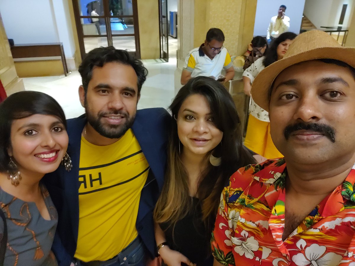 khushboo's tweet image. One with the squad who make #PRAXIS8 happen! @thecorpcommguy @tinucherian, @amithpr is missing in this one!