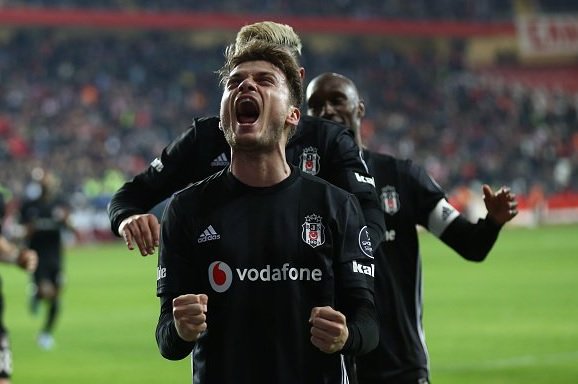  Happy Birthday Adem Ljajic, yi ki Do dun   
