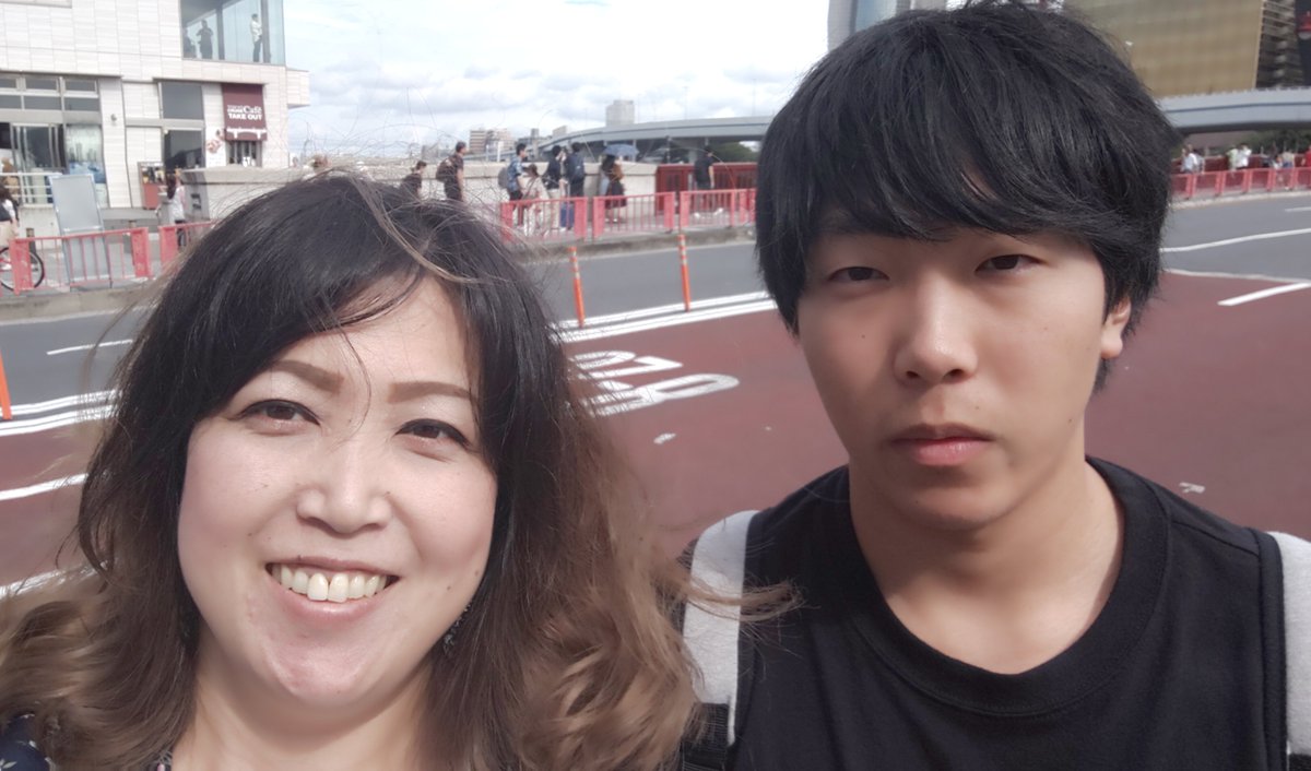 ぽんたん Pa Twitter 我が子に お母さん まだ 歳だったの と言われ母は疑問を抱いた 若く見えるのか または逆なの と まだ30代半ばかと思ってた って 嬉しいけど私は息子を何歳で産んだ事になるの